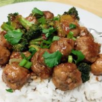 Honey Garlic Asian Meatballs & Broccoli Skillet