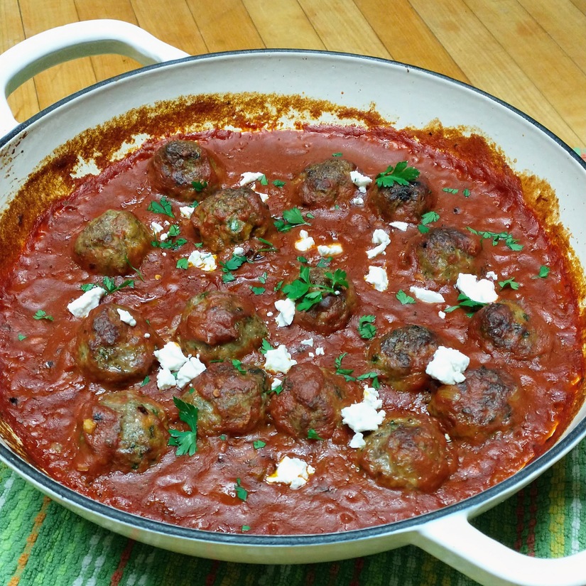 Baked Lamb Meatballs with Spicy Tomato Sauce | Weeknight Recipe