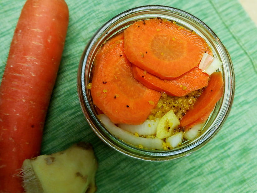 Quick Refrigerator Pickled Carrots