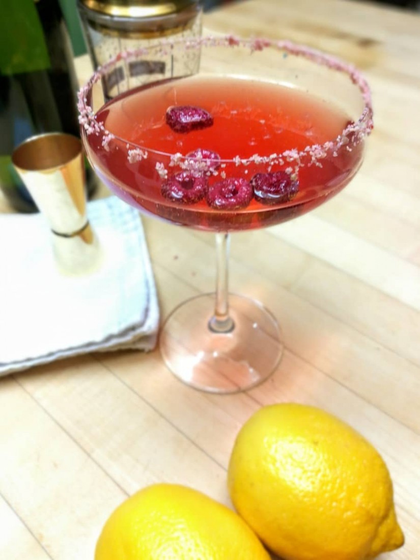 Raspberry Lemon Champagne Cocktail