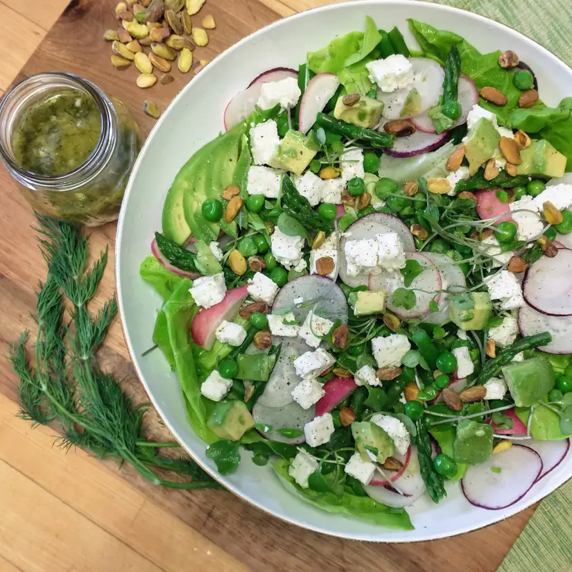 Healthy Spring Salad Recipe for Lunch or Dinner