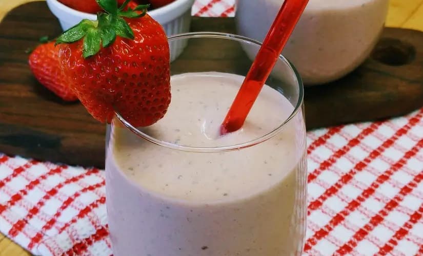 How to Make a Smoothie - Strawberry Shortcake Smoothie Recipe